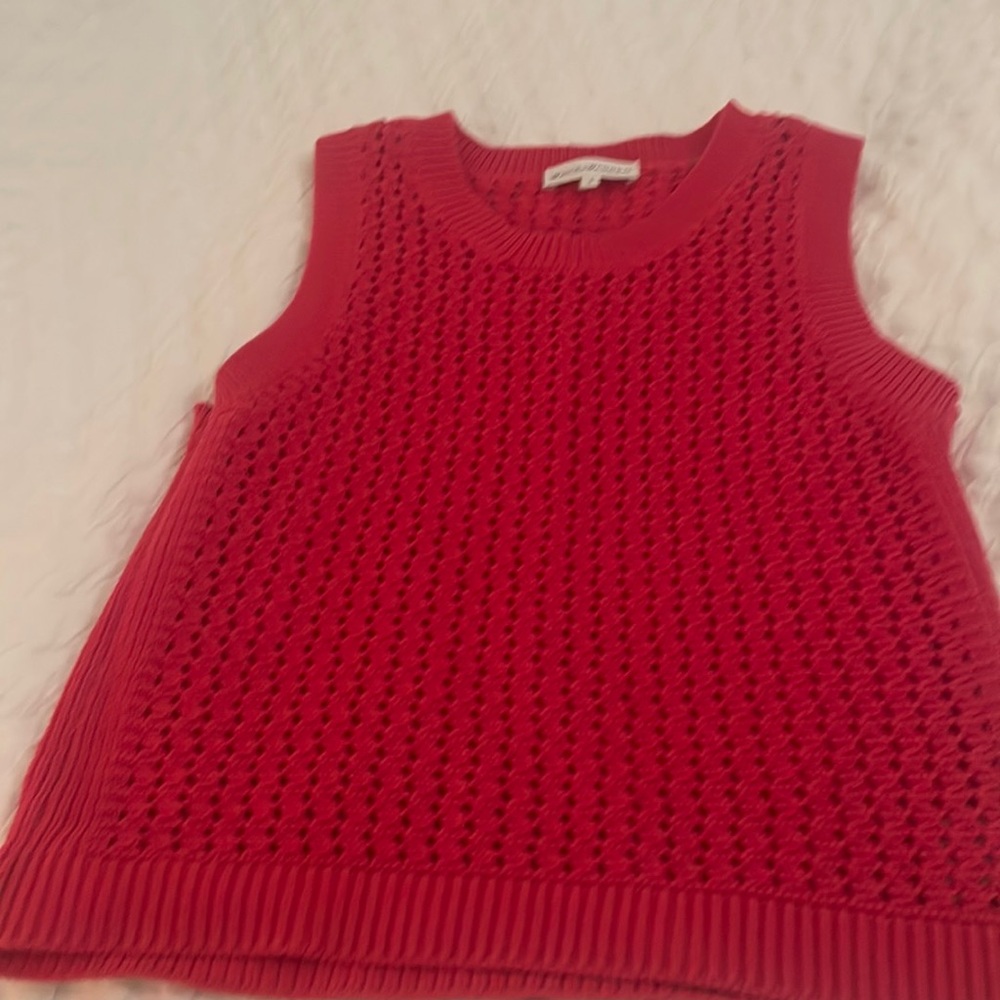 Like new sweater